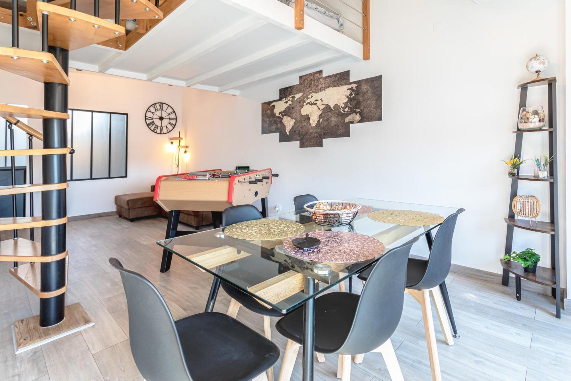 Grand appartement climatisé 3 chambres 6-8 pers Béziers Esterno foto